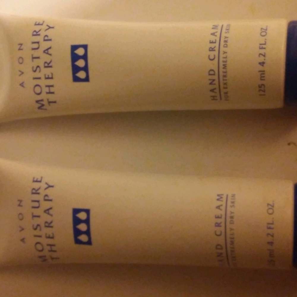 ( Sold ) 2 Avon Moisture Therapy Hand Cream 4.2oz.